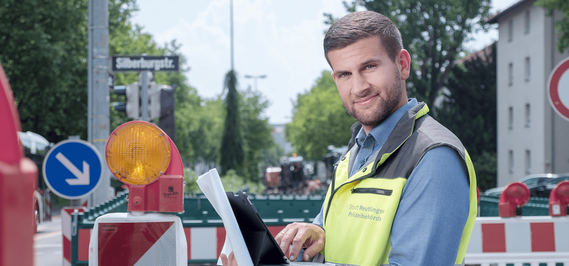 Leiter_Verkehrsabteilung_PRO0192_1920x900px